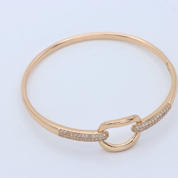 Elegant Rose Gold Bangle with Sparkling Circular Center Accent, XPBL0455 - Picture 2 of 12